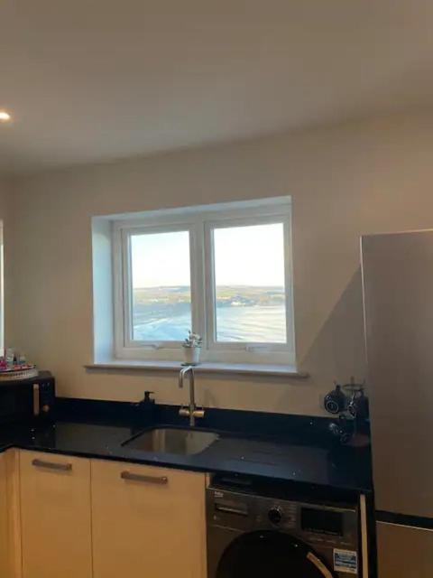 Spectacular 2 Bedroom Balcony Sea View Flat Scarborough Zewnętrze zdjęcie