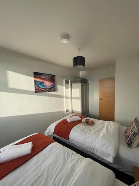 Spectacular 2 Bedroom Balcony Sea View Flat Scarborough Zewnętrze zdjęcie